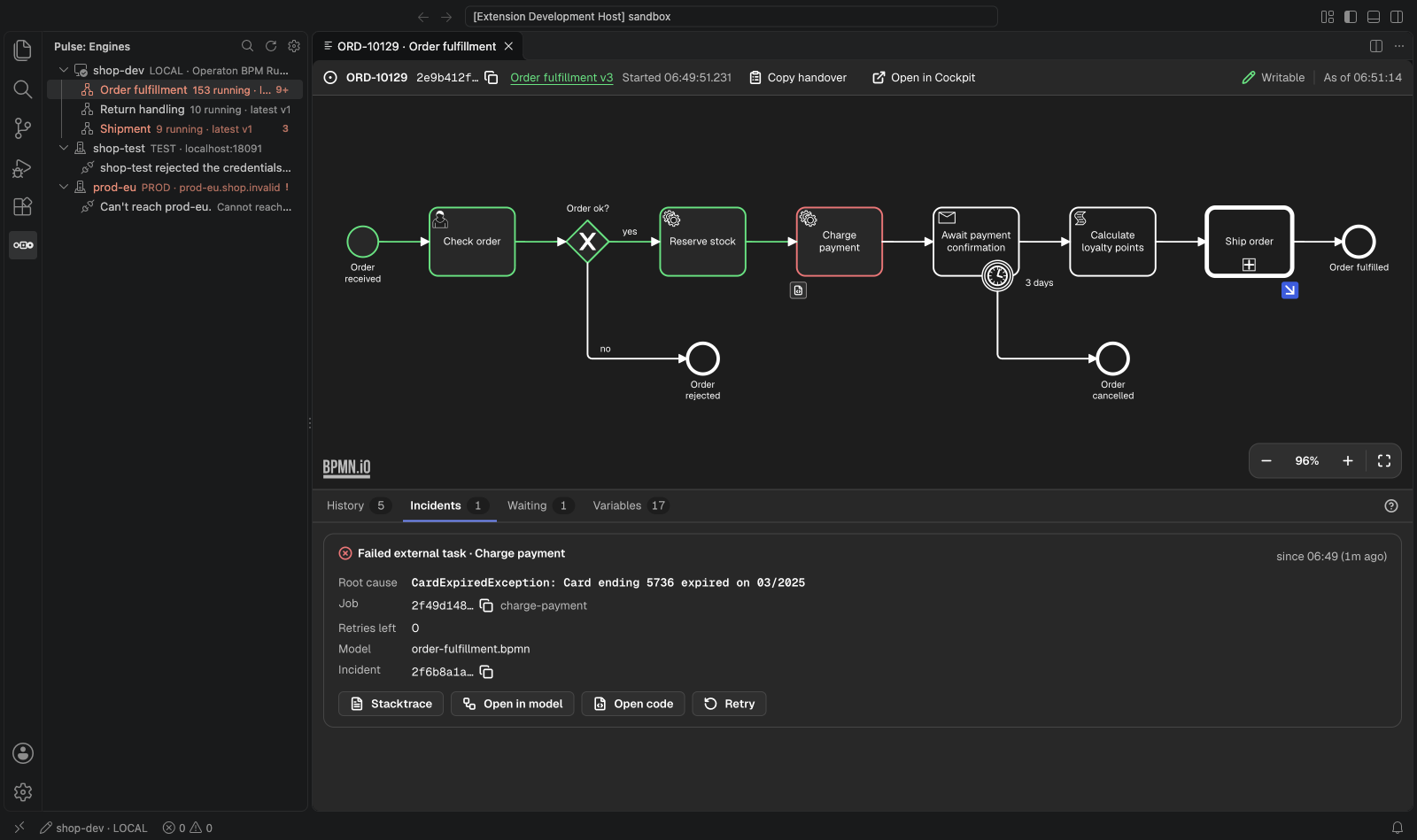An instance with an incident and its root cause